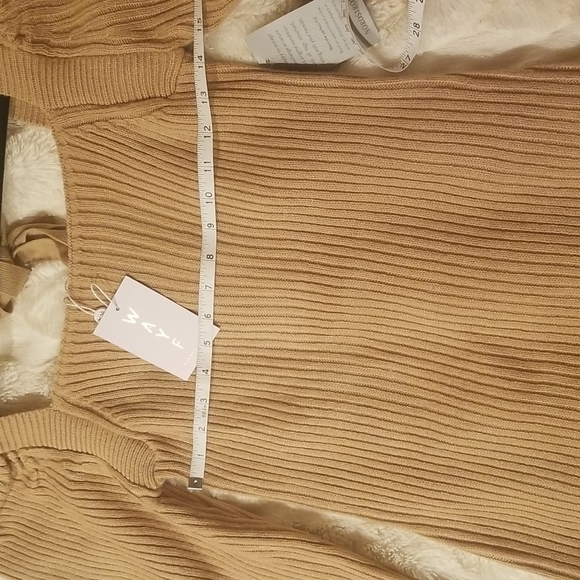 Wayf Leland Long Sleeve Tie Back Short Sheath Sweater Dress size XS camel color - Picture 8 of 14